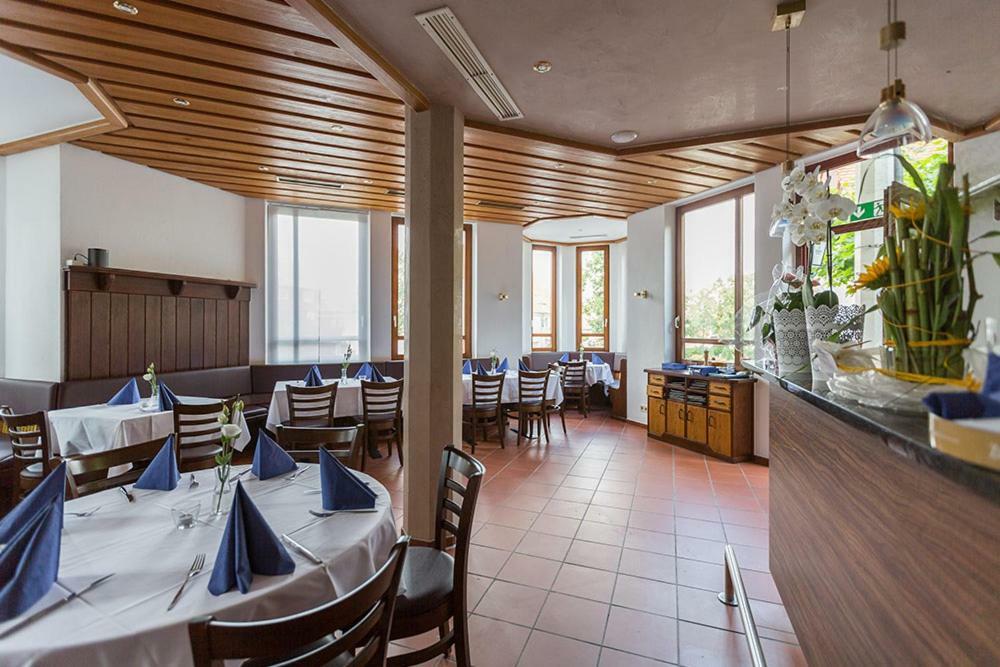 Ristorante Mare Blu Hotell Bisingen Exteriör bild